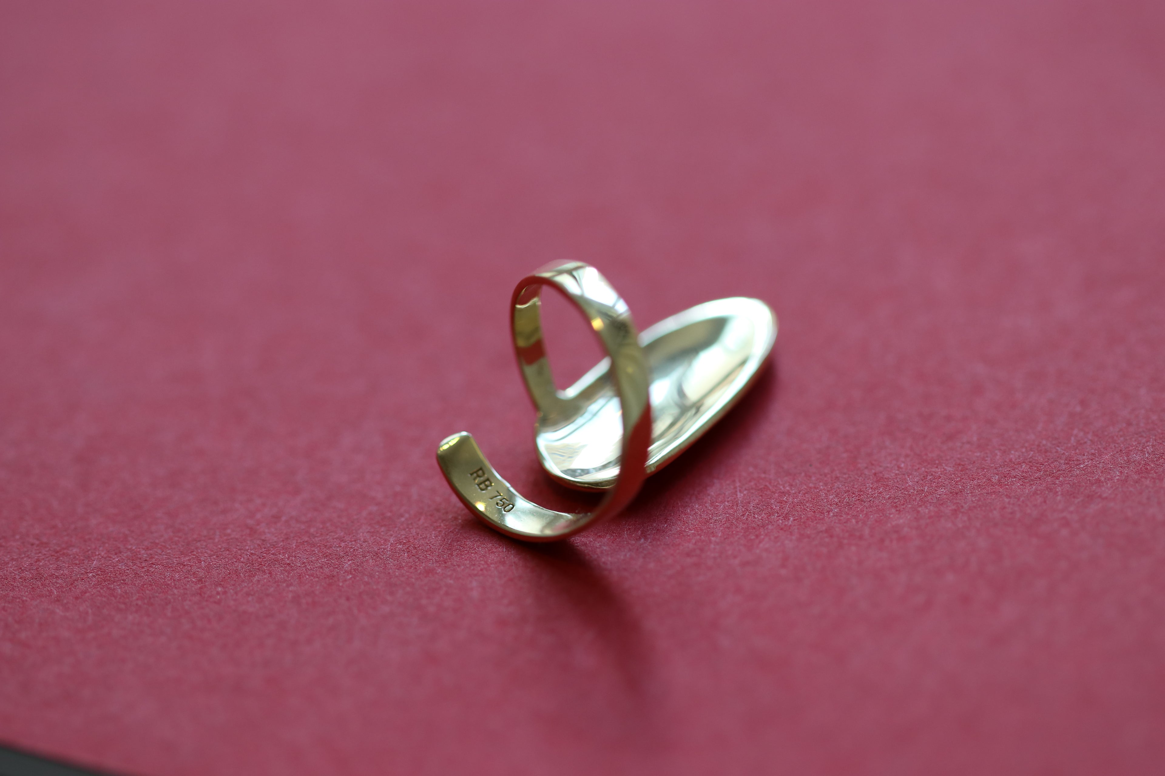 Nail Ring